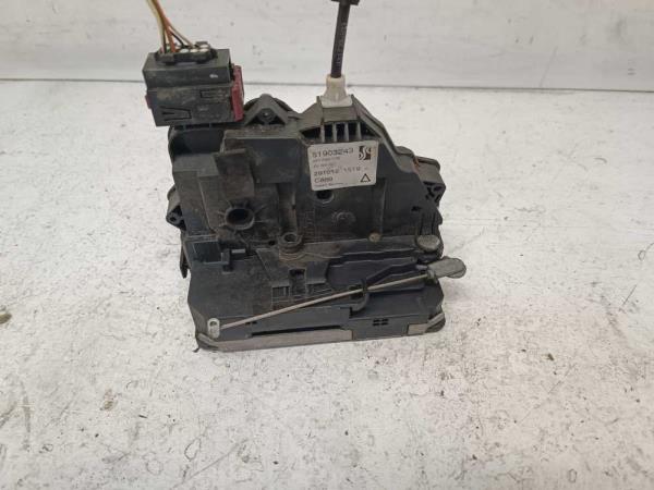 SERRURE DE PORTE ARRIERE DROIT FIAT - Vue 2